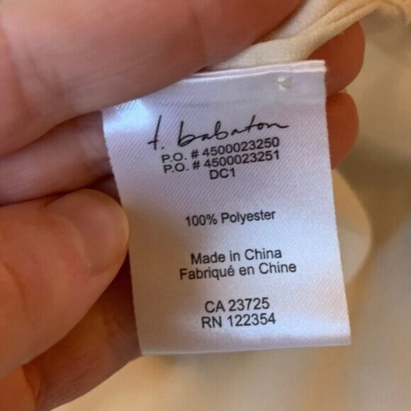 Aritzia Babaton Women's Blouse Sleeveless Tank Top Cut out front Cream Size XS - Picture 11 of 15